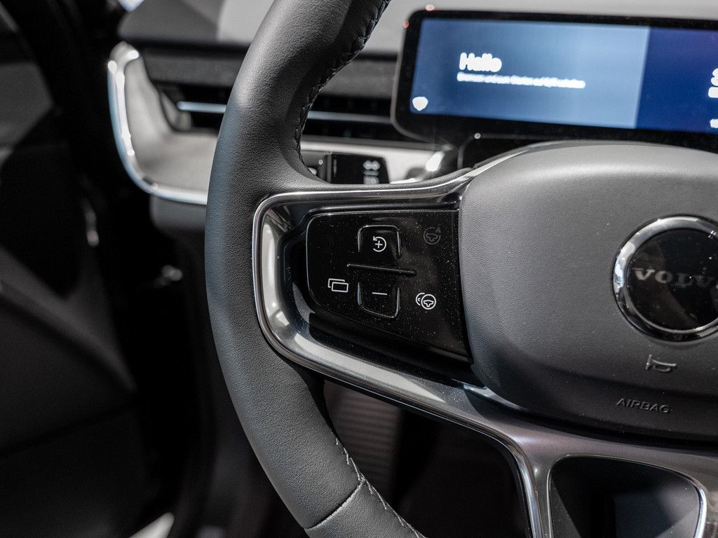 Volvo EX90