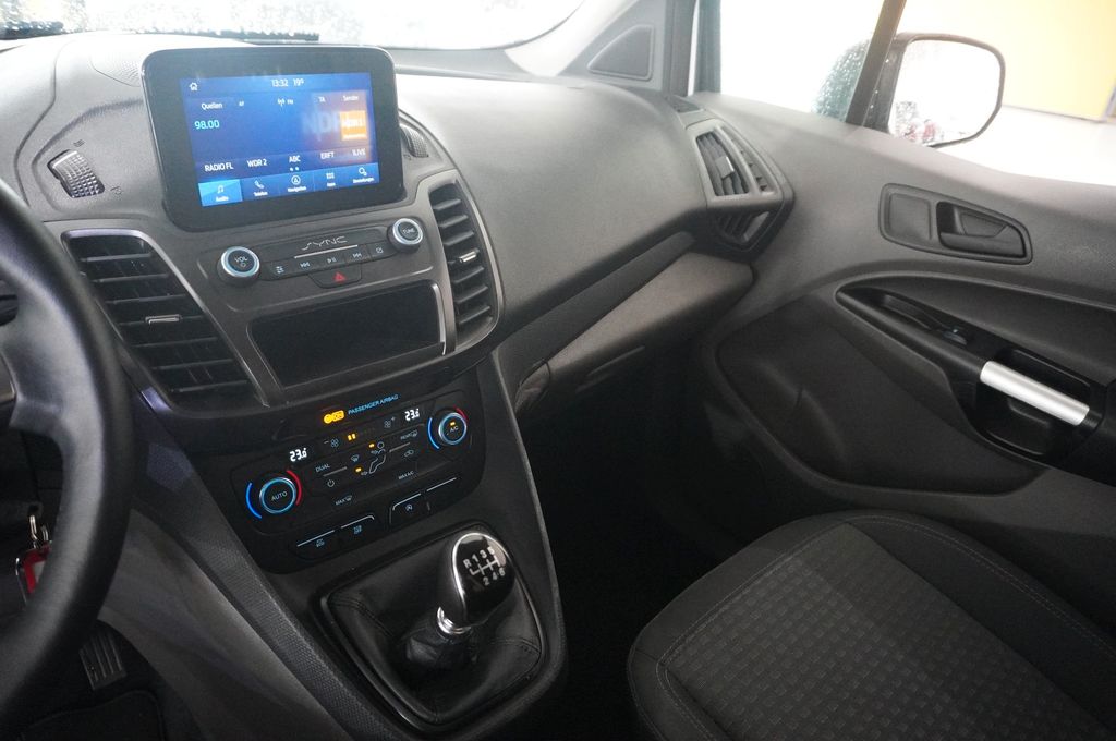 Ford Tourneo Connect 2022