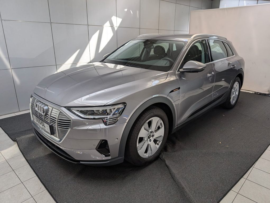 Audi e-tron 2022