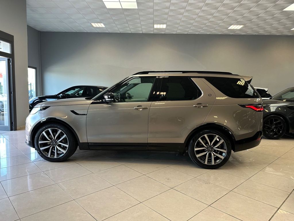Land Rover Discovery 2021
