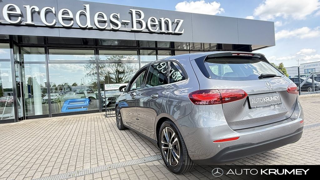 Mercedes-Benz B 180 2025