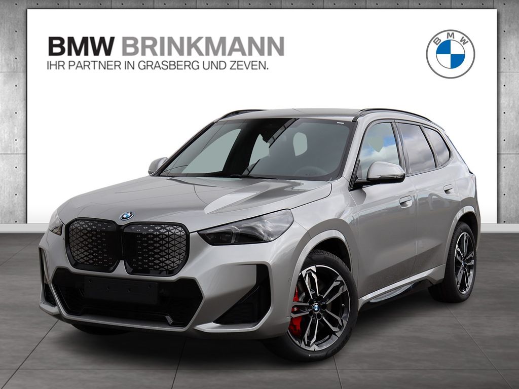 BMW iX1