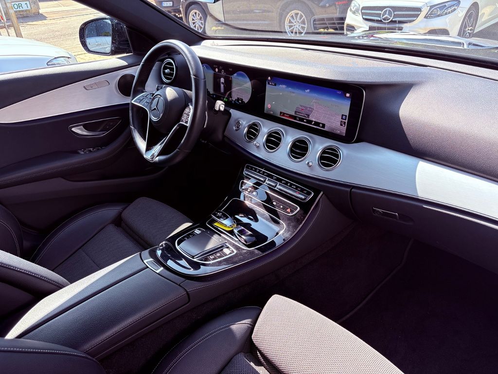 Mercedes-Benz E 300 2021