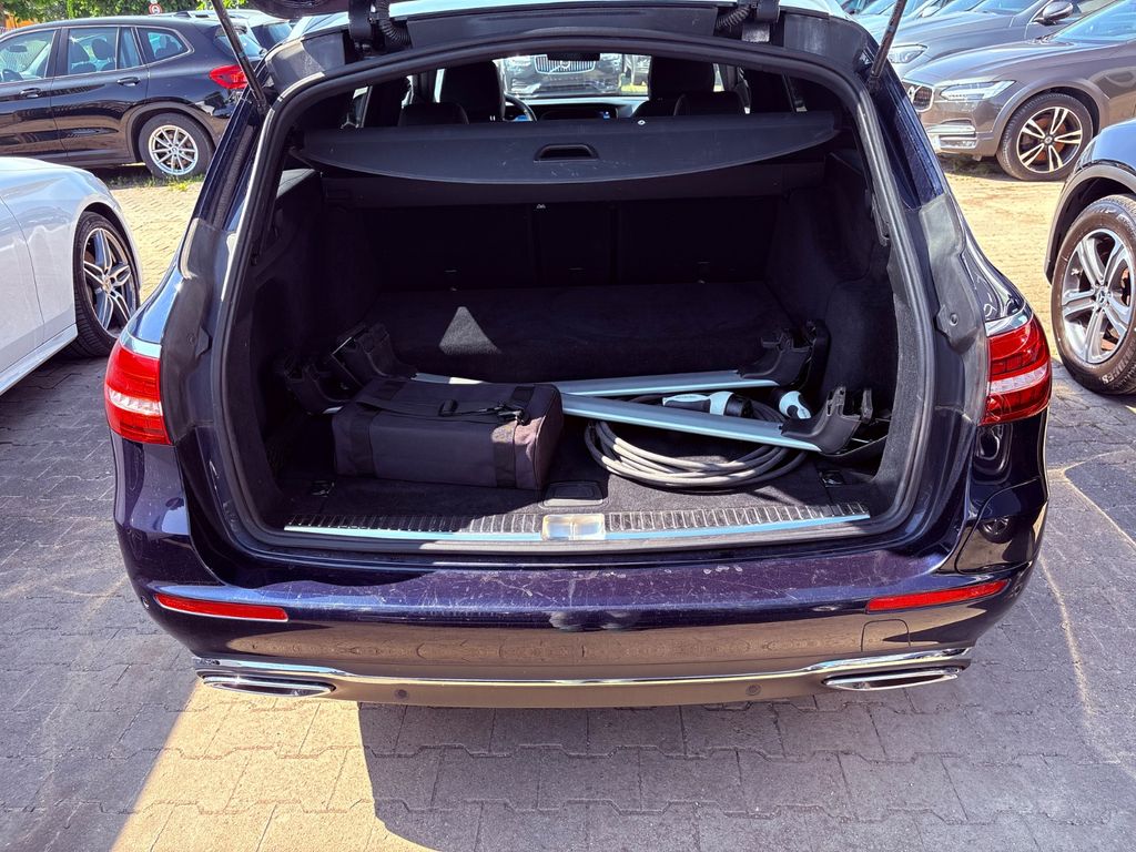 Mercedes-Benz E 300 2021