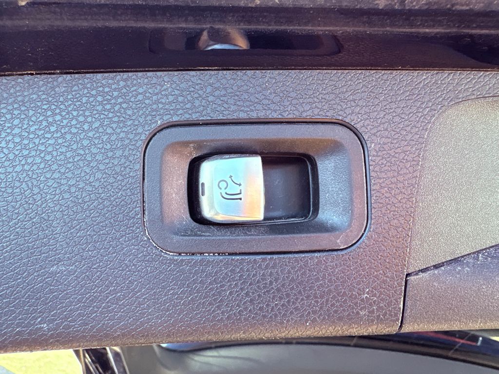 Mercedes-Benz E 300 2021