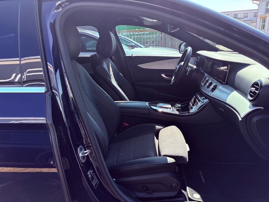 Mercedes-Benz E 300 2021