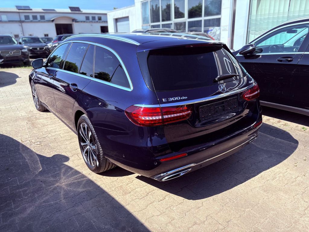 Mercedes-Benz E 300 2021