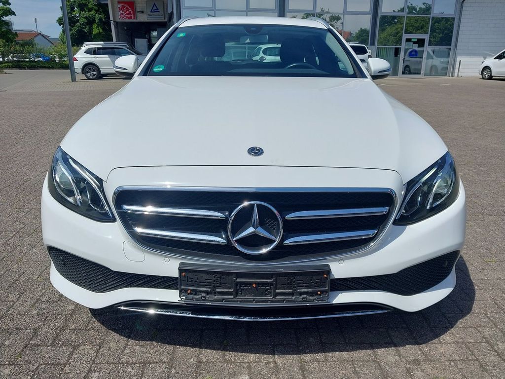 Mercedes-Benz E 200 2019