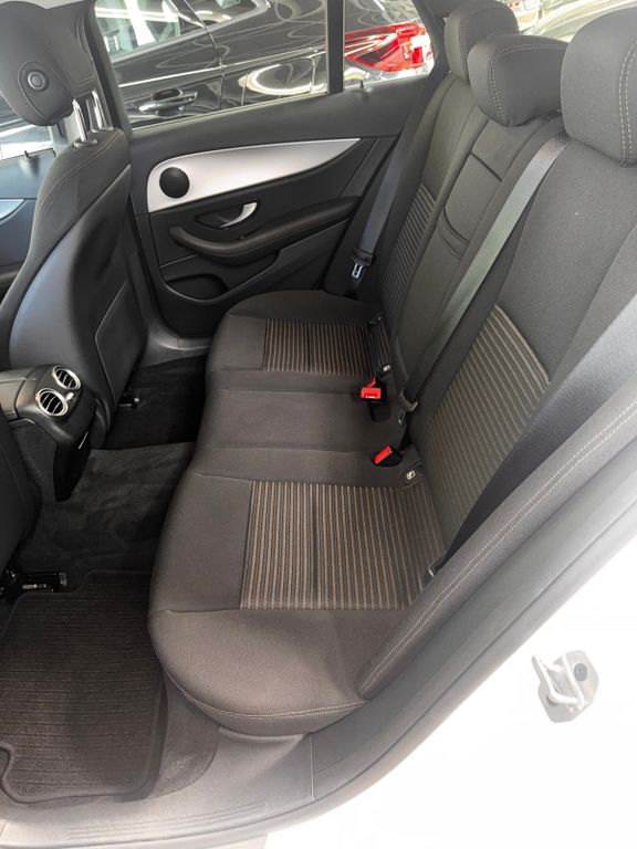 Mercedes-Benz E 200 2019