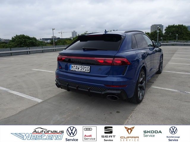 Audi RSQ8 2025