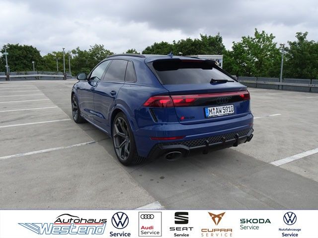 Audi RSQ8 2025