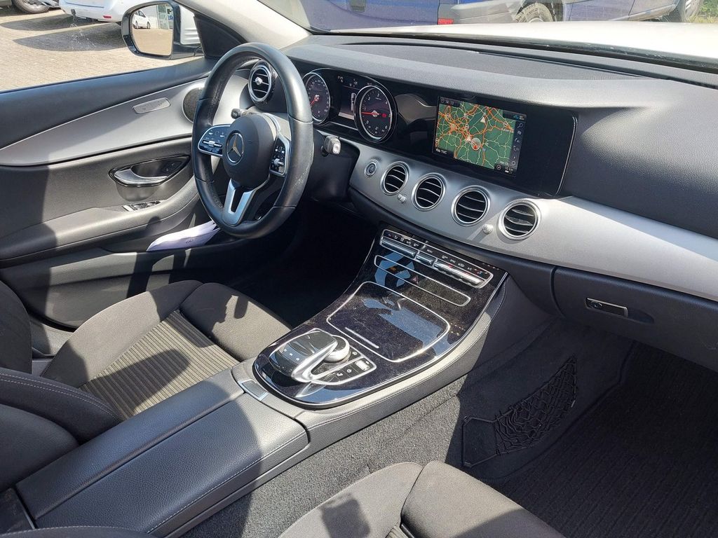 Mercedes-Benz E 200 2019