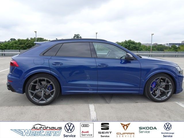 Audi RSQ8 2025