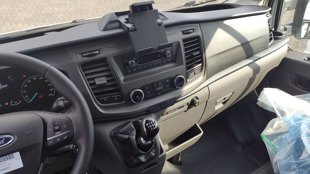 Ford Transit 2025