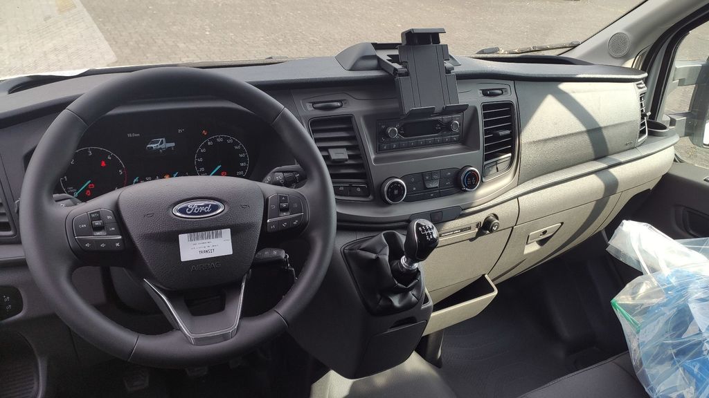 Ford Transit 2025
