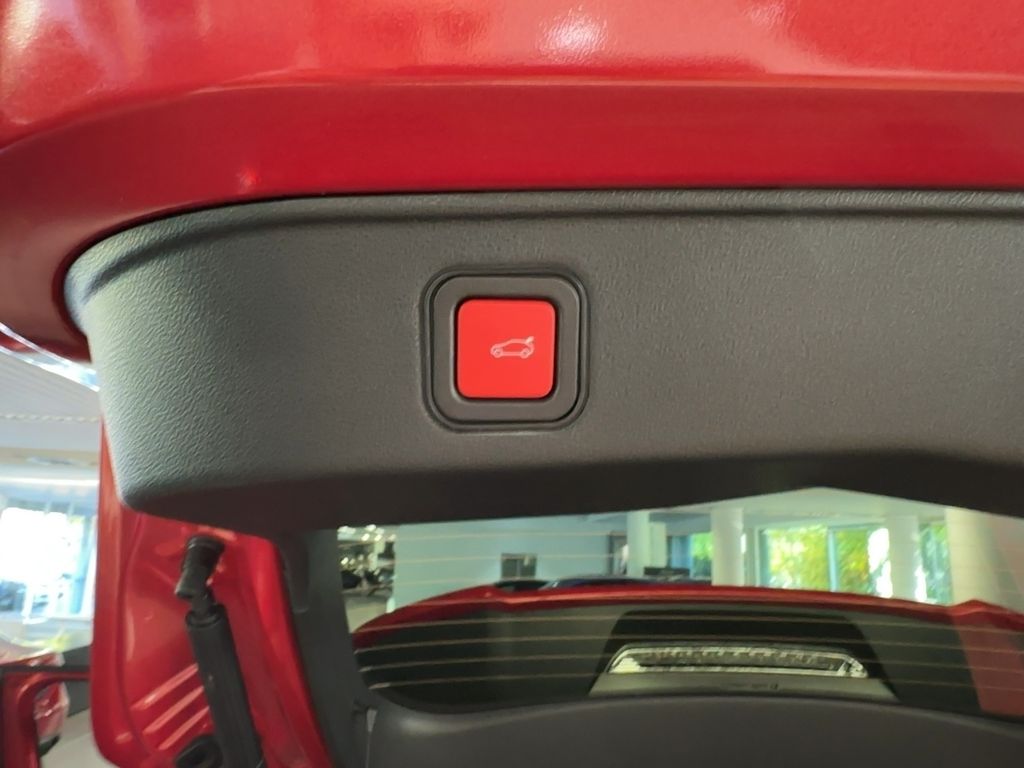 Alfa Romeo Junior 2025