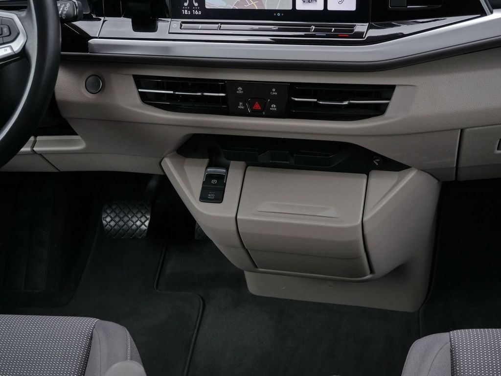 Volkswagen T7 Multivan 2024