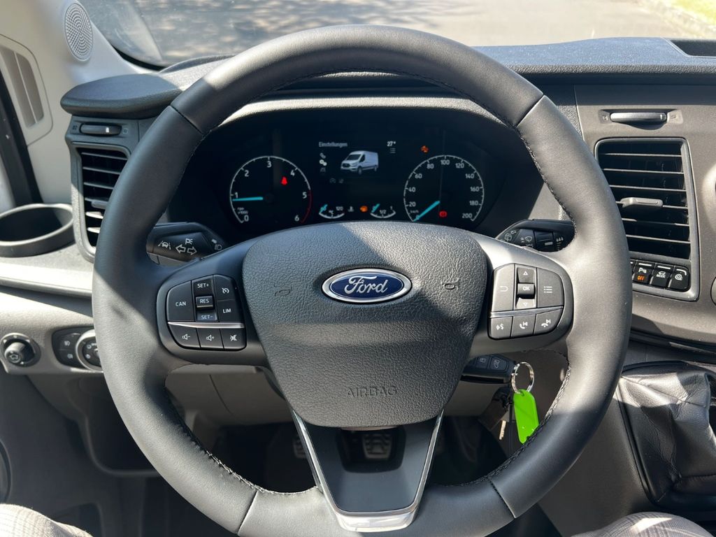 Ford Transit 2025