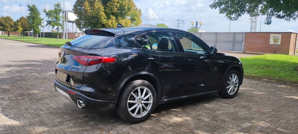 Alfa Romeo Stelvio 2018