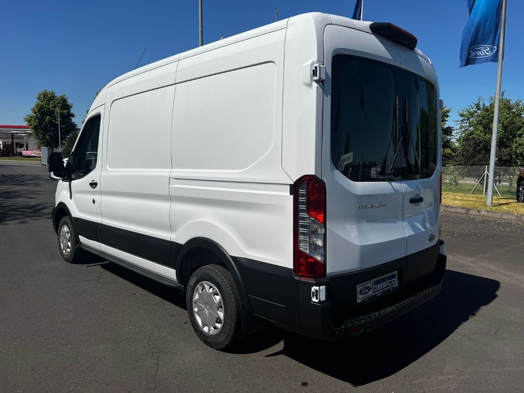 Ford Transit 2025