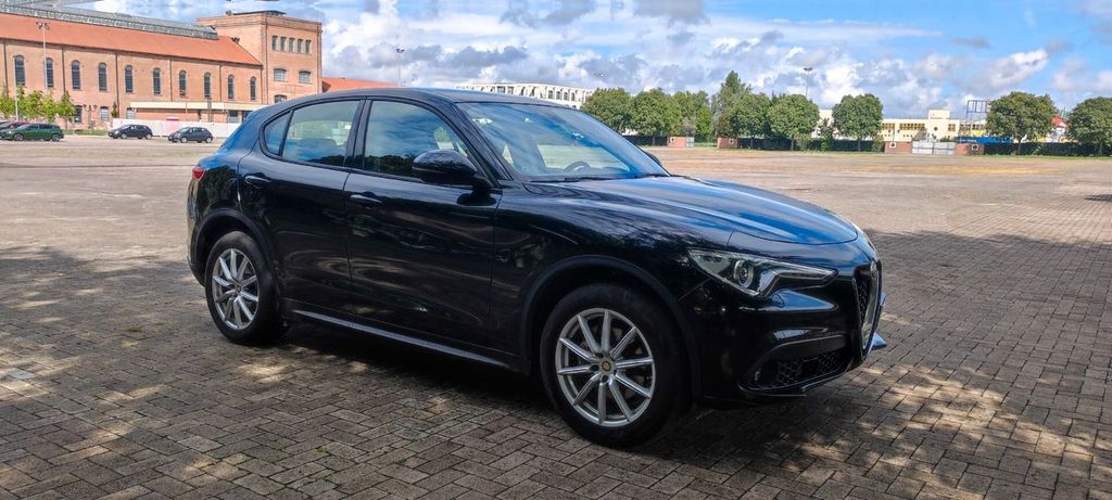 Alfa Romeo Stelvio 2018