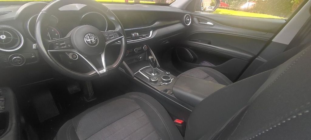 Alfa Romeo Stelvio 2018