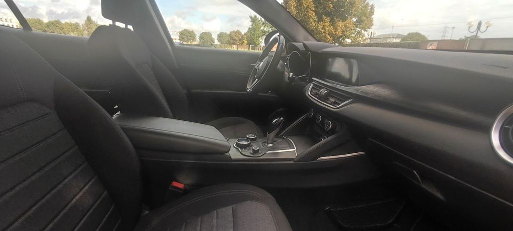 Alfa Romeo Stelvio 2018