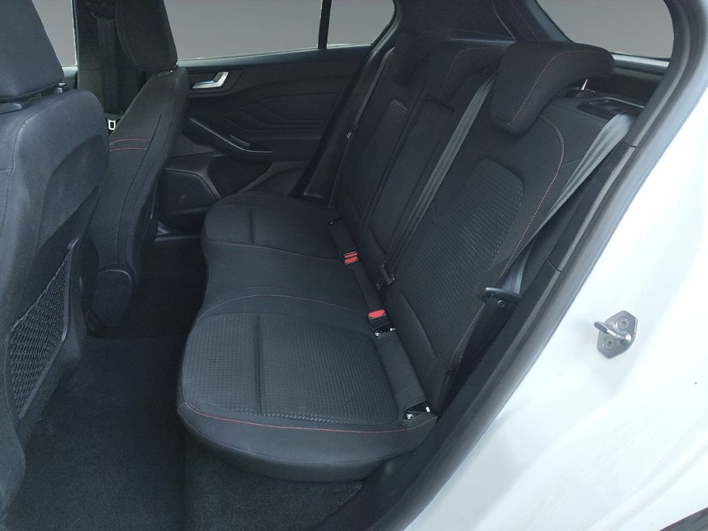 Ford Focus 2023