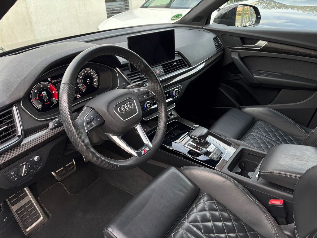 Audi SQ5 2022