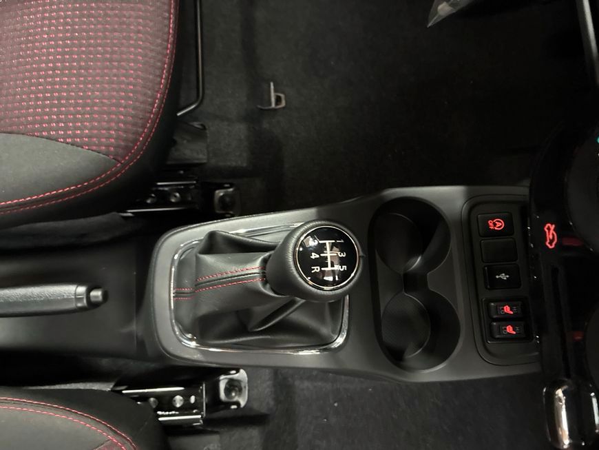 Mitsubishi Space Star 2025