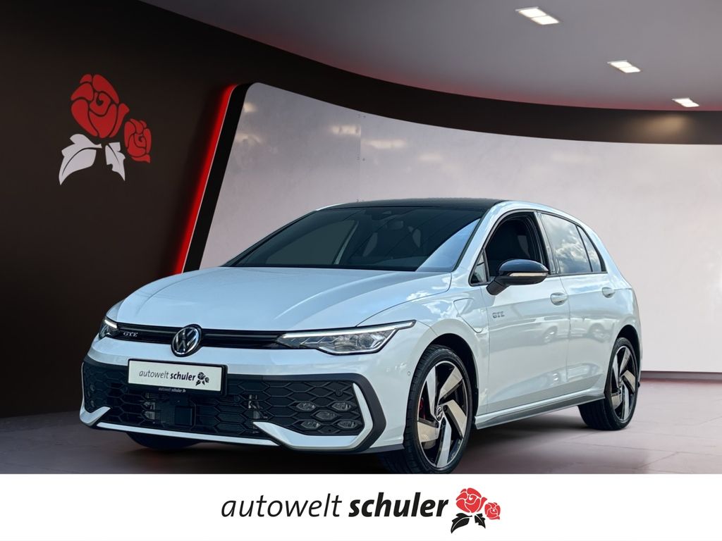 Volkswagen Golf 2025