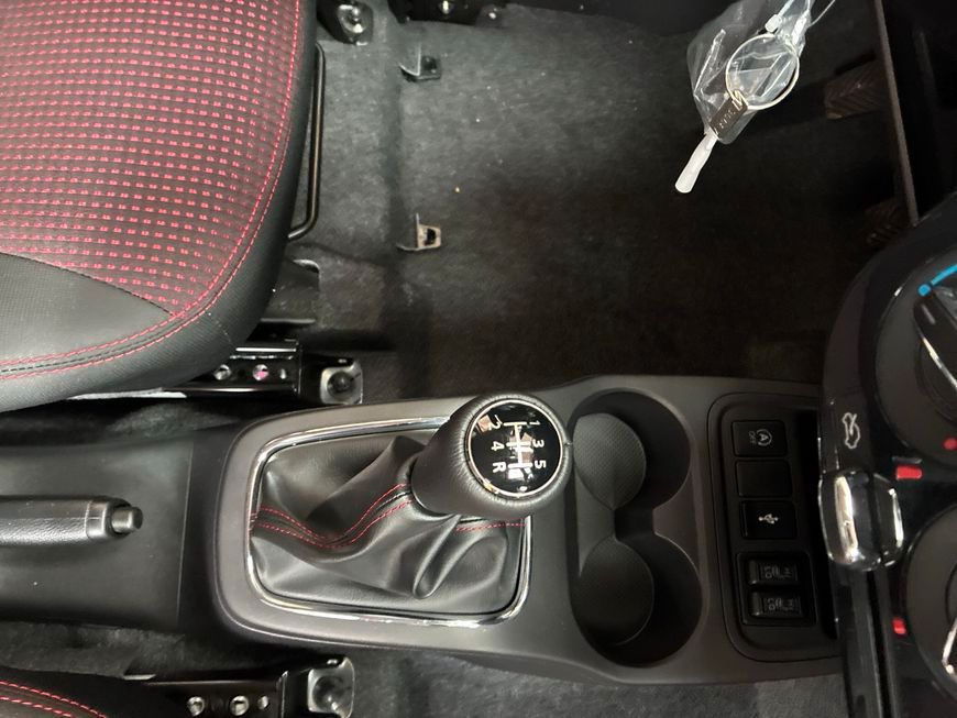 Mitsubishi Space Star 2025