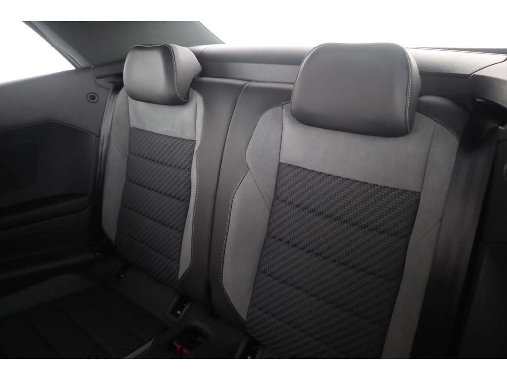 Volkswagen T-Roc 2021