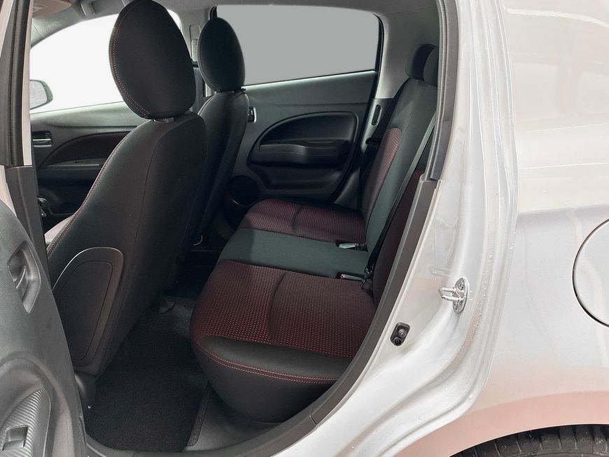 Mitsubishi Space Star 2025