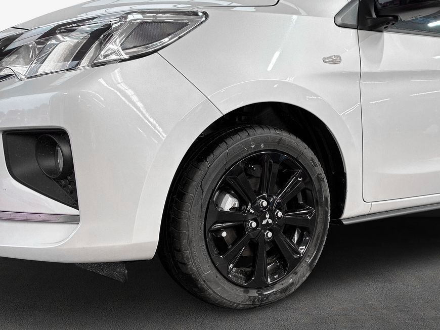 Mitsubishi Space Star 2025