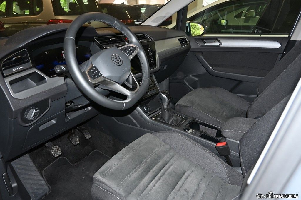 Volkswagen Touran 2024