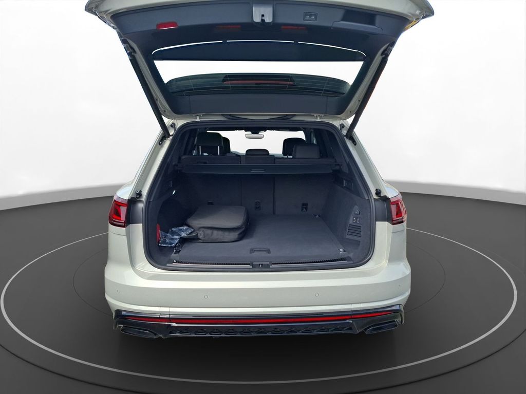 Volkswagen Touareg 2025