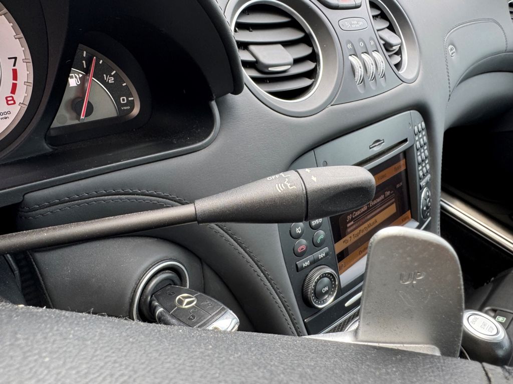 Mercedes-Benz SL 63 AMG 2010