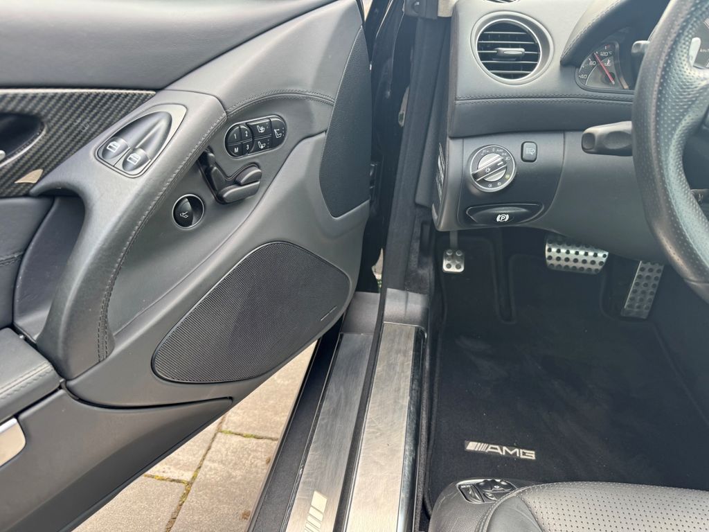 Mercedes-Benz SL 63 AMG 2010