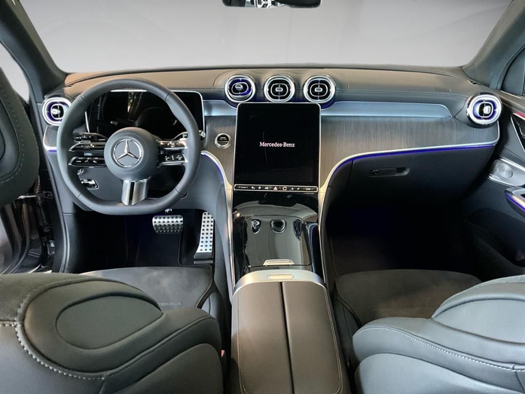 Mercedes-Benz GLC 300 2025