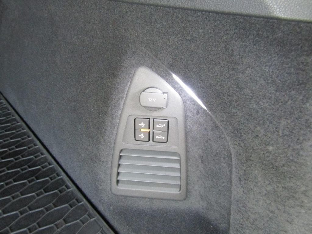 Volkswagen Touareg 2025