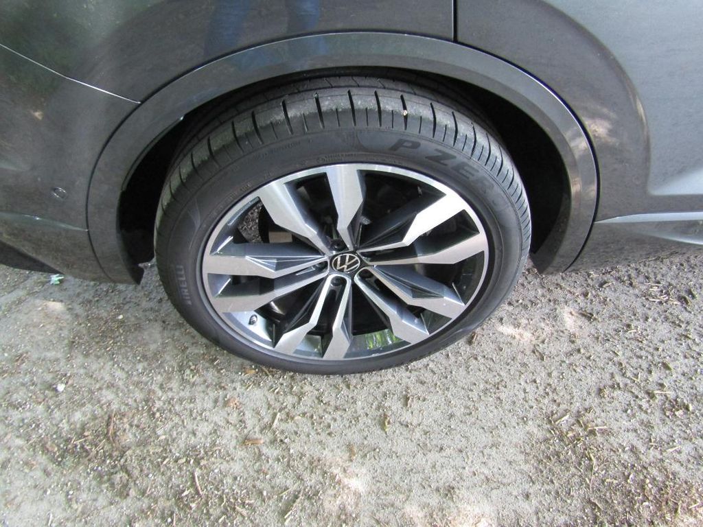 Volkswagen Touareg 2025