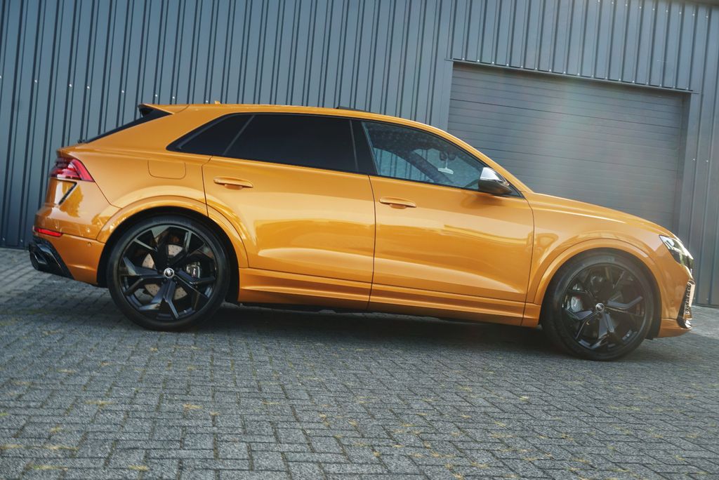 Audi RSQ8 2023