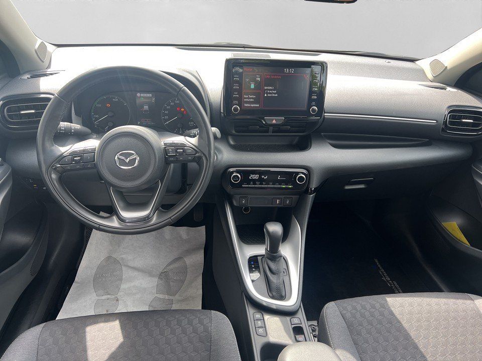 Mazda 2 Hybrid 2022