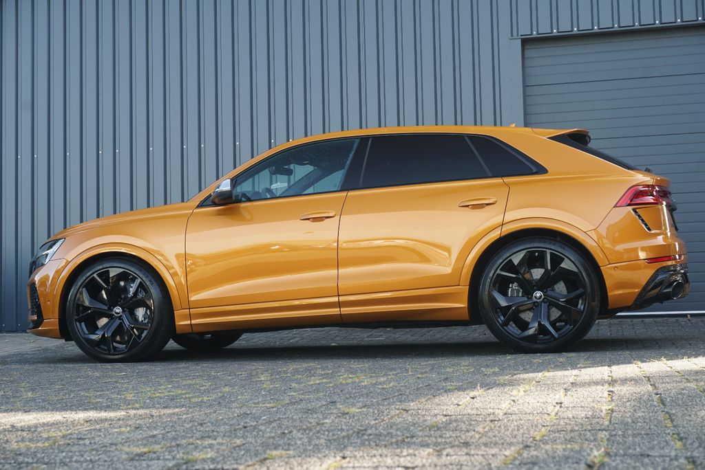 Audi RSQ8 2023