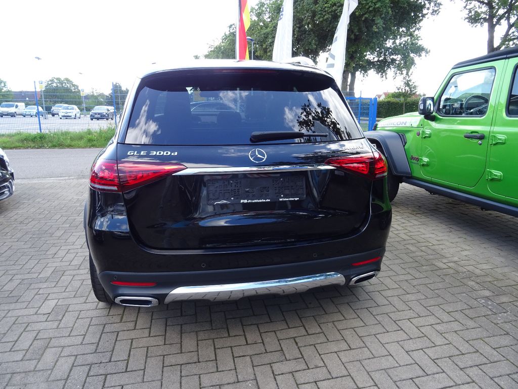 Mercedes-Benz GLE 300 2022