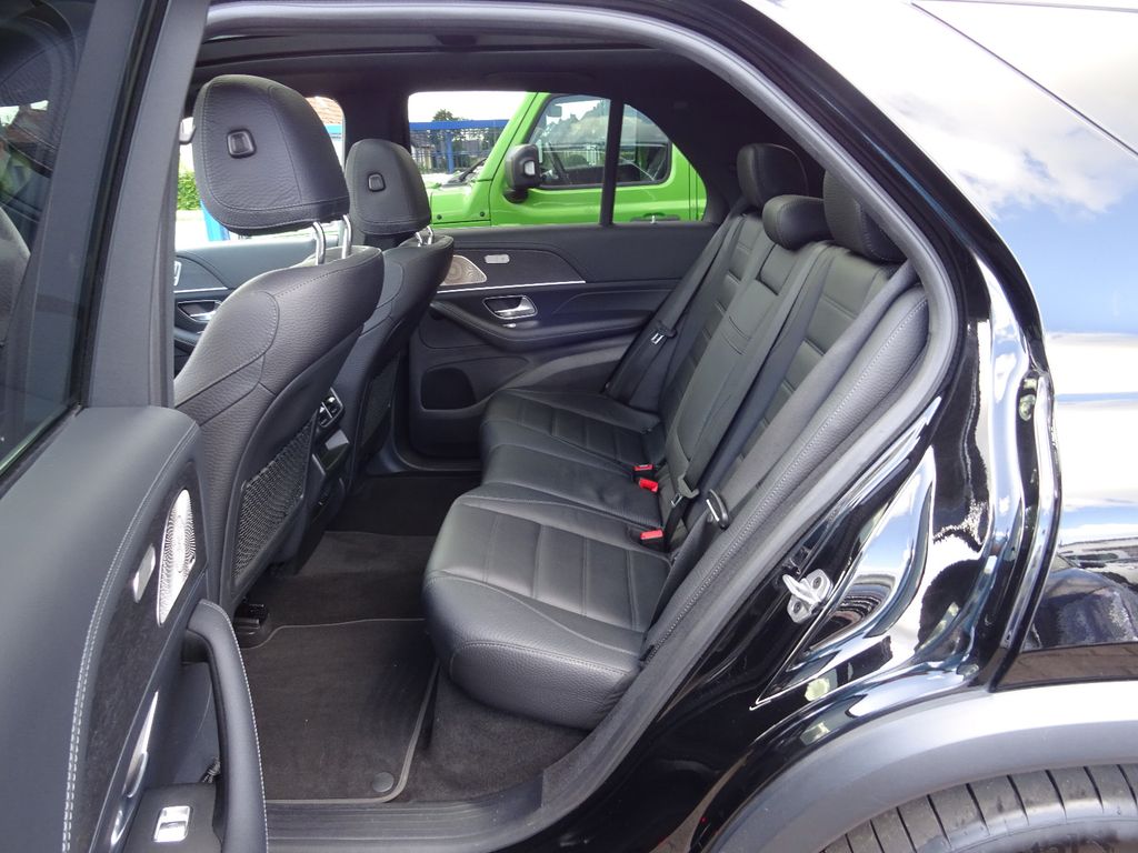 Mercedes-Benz GLE 300 2022