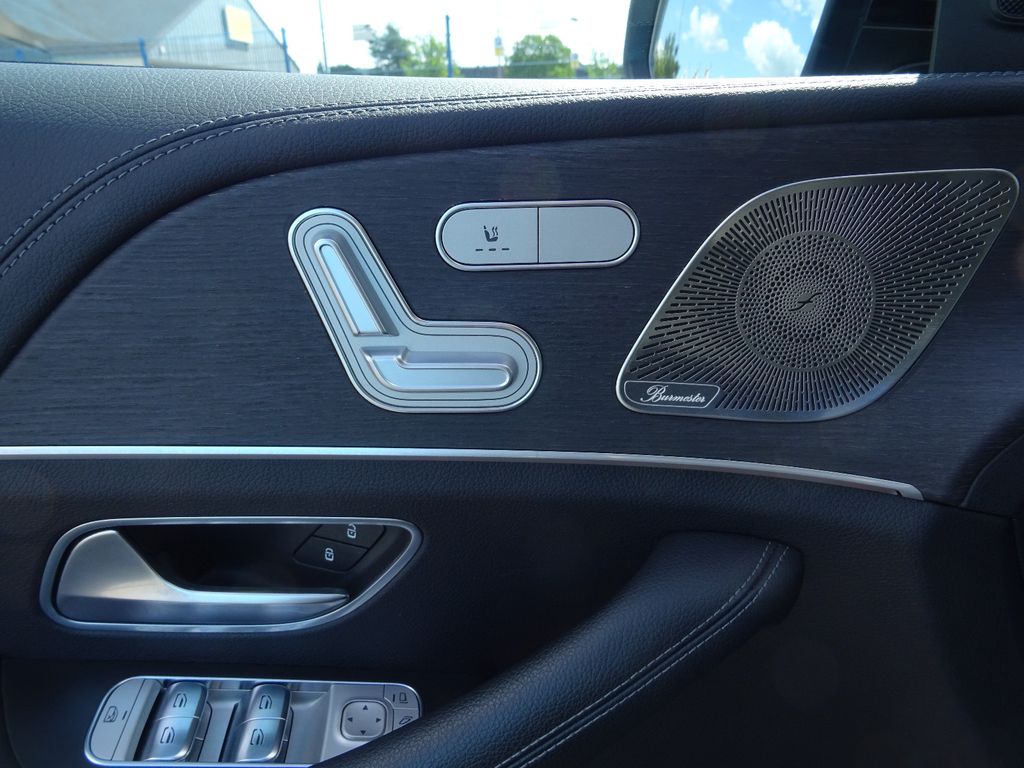 Mercedes-Benz GLE 300 2022