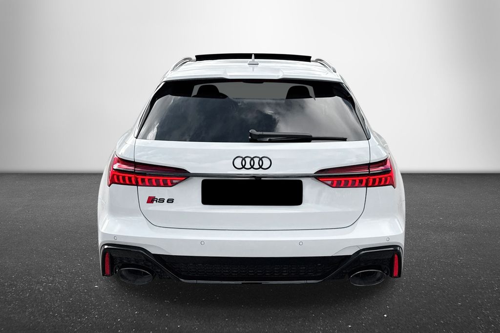Audi RS6 2024