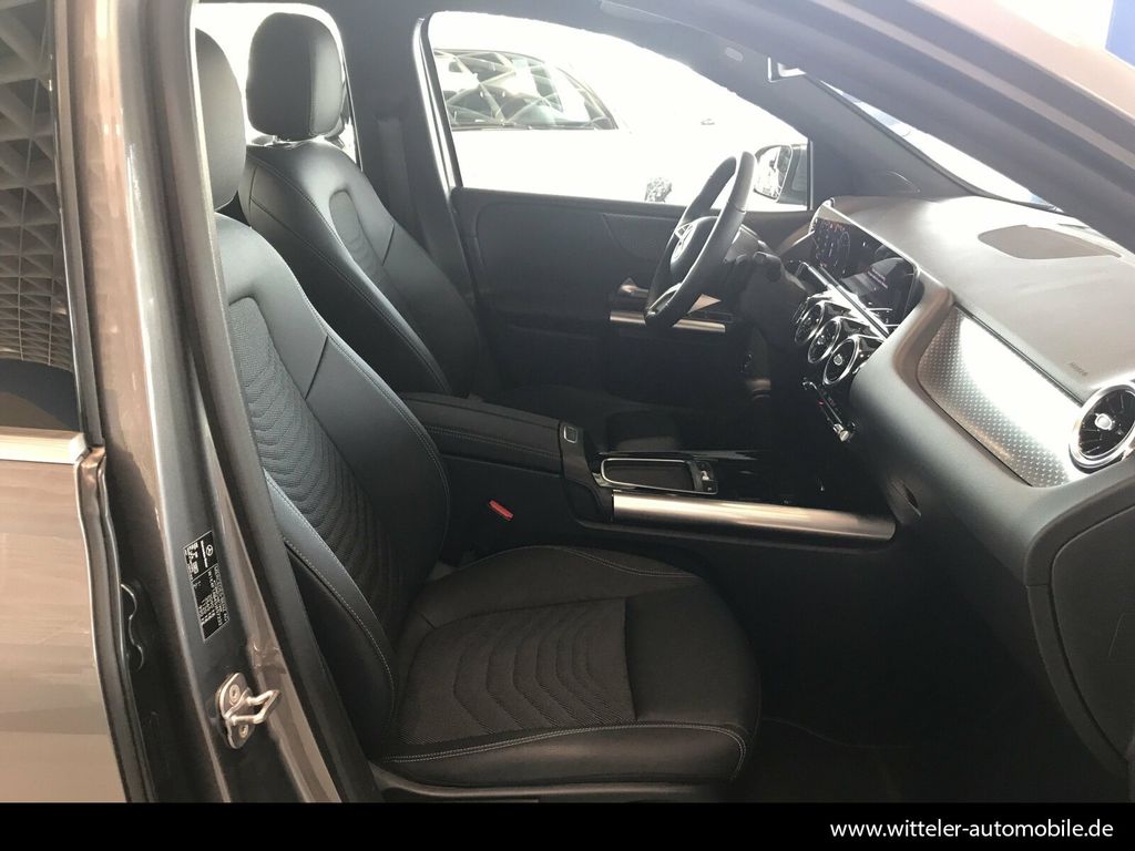 Mercedes-Benz B 180 2024